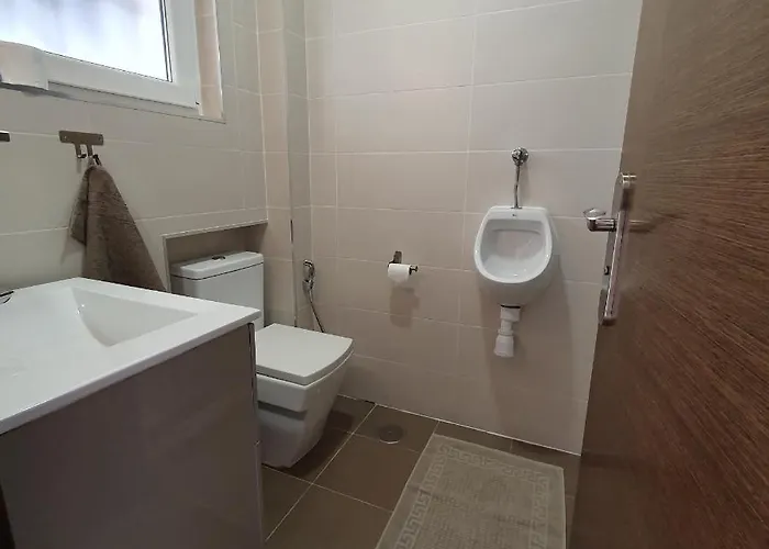 In * Фуенхірола